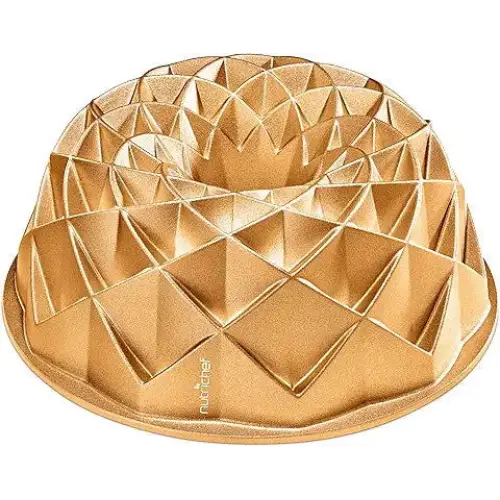 NutriChef 9-Inch Bundt Cake Pan - Thick and Heavy Cast Aluminum Bakeware - Bakeware